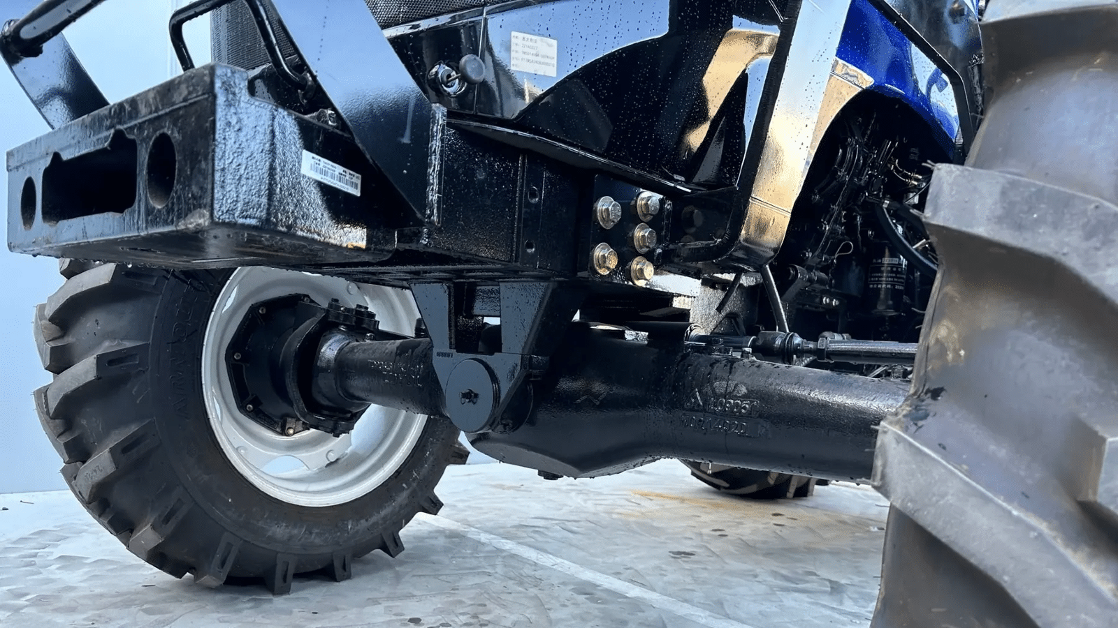 2025 New LOVOL M1004 TD Tractor