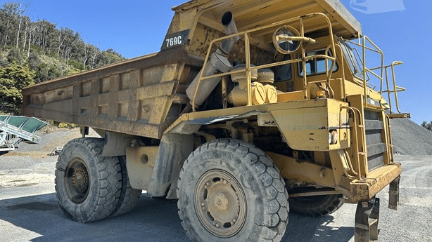 1992 Used Caterpillar 769 Dump Truck