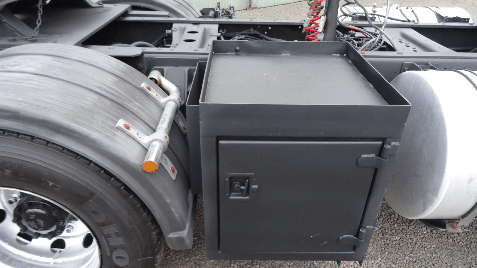 2006 Used Hino FS1E Prime Mover