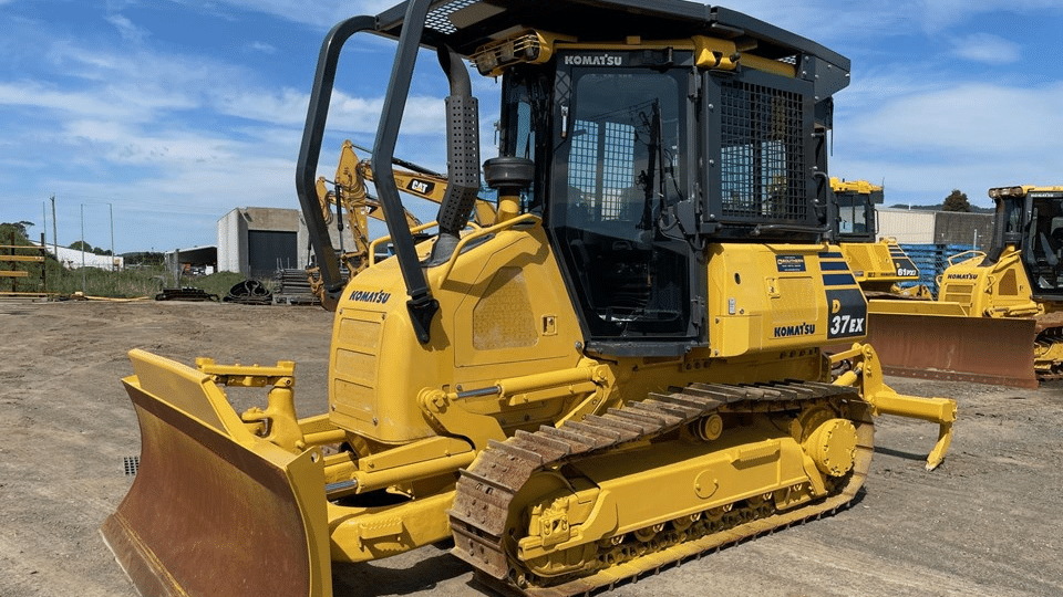 Used Komatsu D37EX Bulldozers