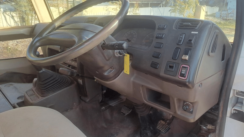 2013 Used Mitsubishi Rosa Bus
