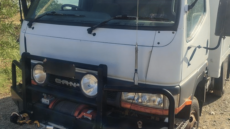 2000 Used Mitsubishi Canter Ambulance Truck