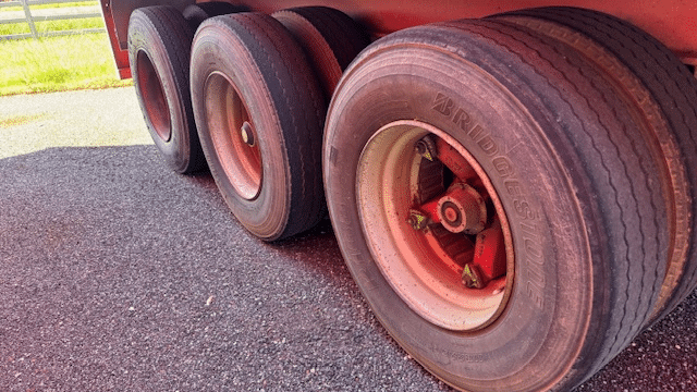 2002 Used Freighter Curtainsider