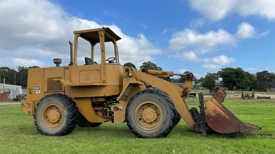 1986 Used Caterpillar 916 Loaders