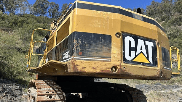 2005 Used Caterpillar 385CL Excavators