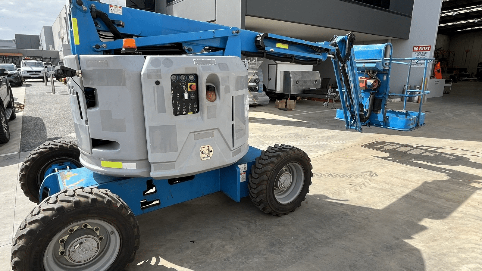 2016 Used Genie Z34 Boom Lifts