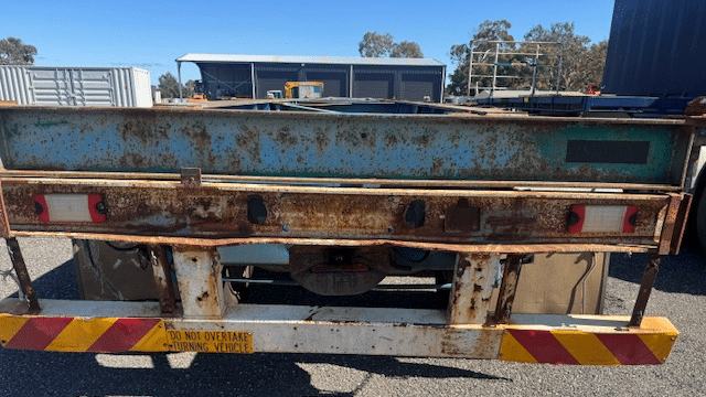 2000 Used Maxitrans Skeletal Trailer