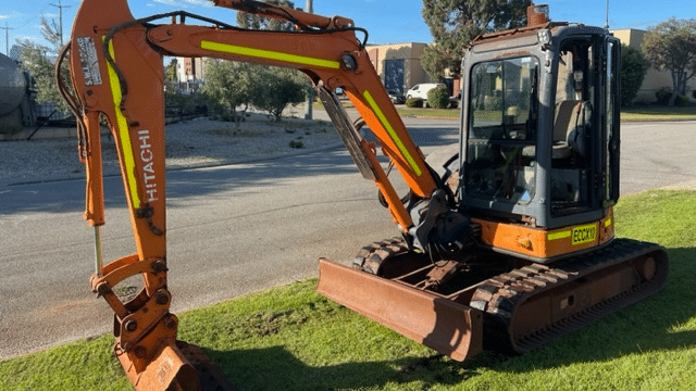 2010 Used Hitachi ZAXIS40 Excavators