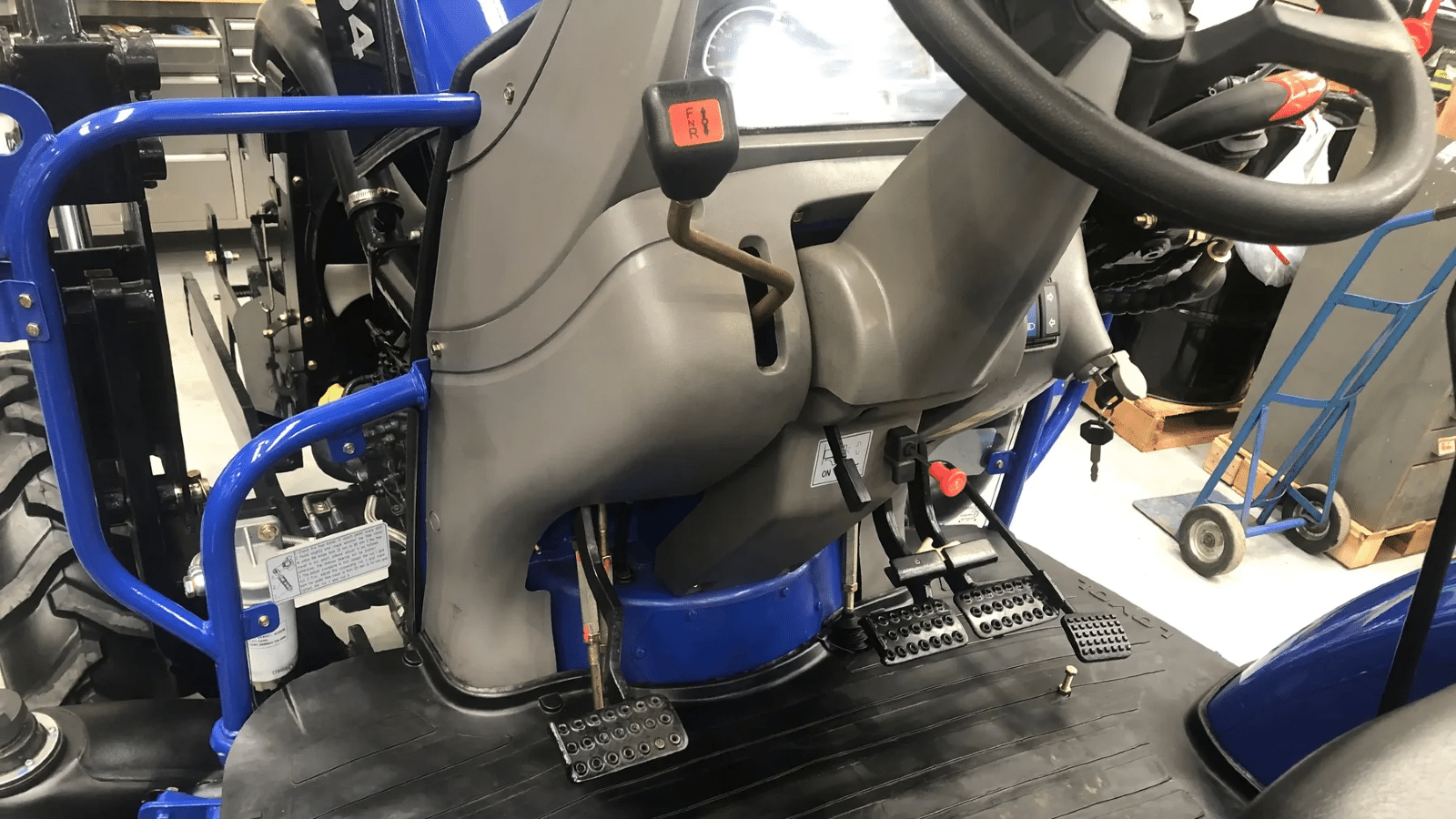 2025 New LOVOL M504 Tractor