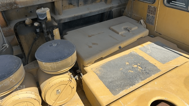 1992 Used Caterpillar 769 Dump Truck