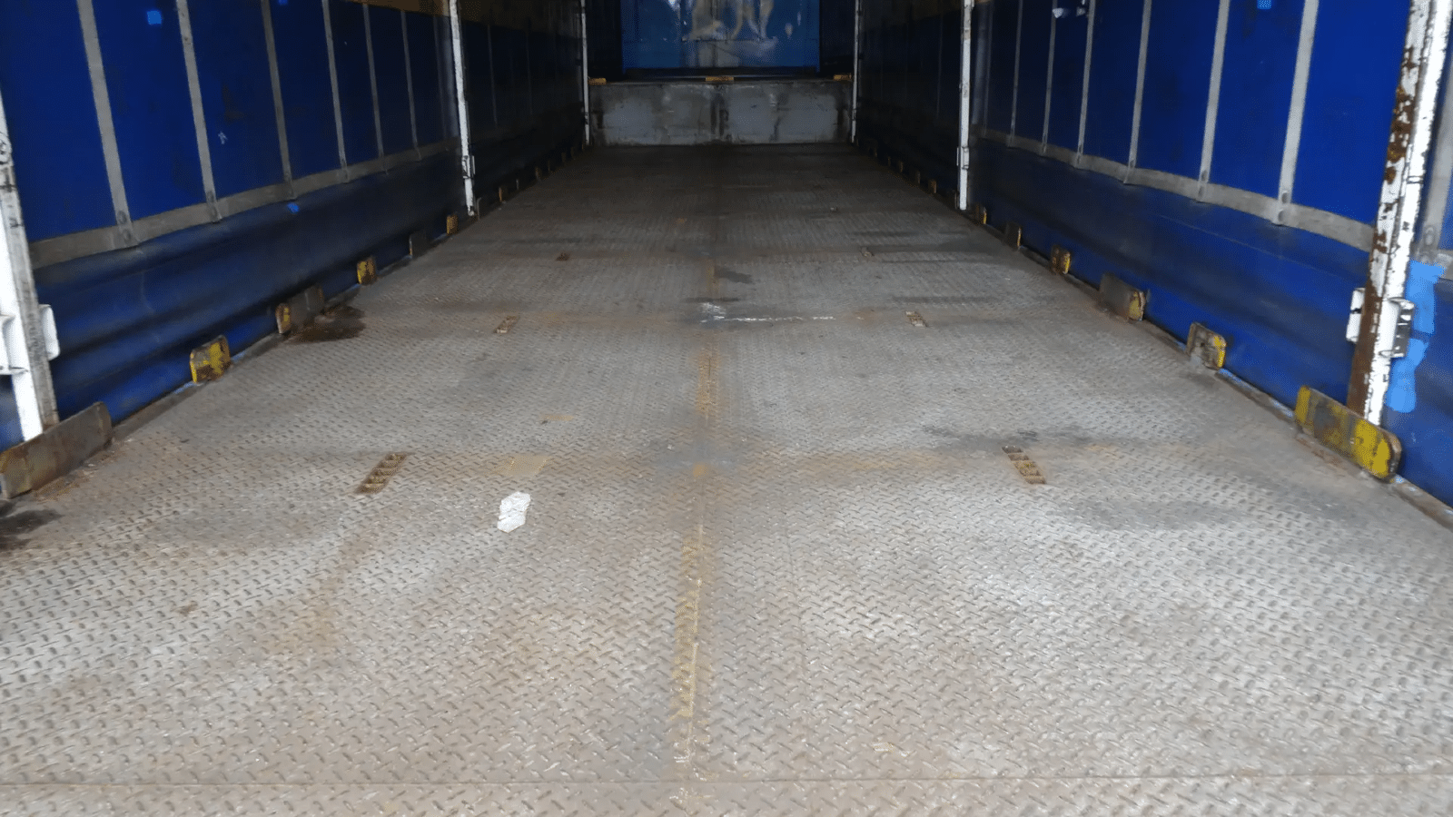 2006 Used Maxitrans Curtainsider