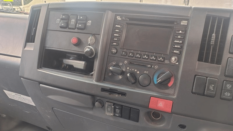 2008 Used Isuzu N-Series Crane Truck