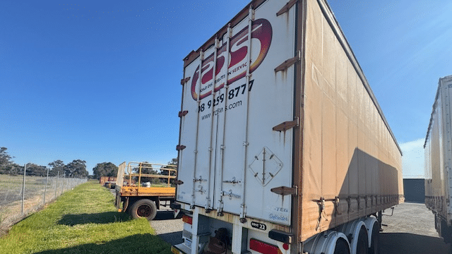 2013 Used Southern Cross Curtainsider
