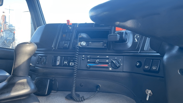 2001 Used Volvo Trucks FM7 Tipper