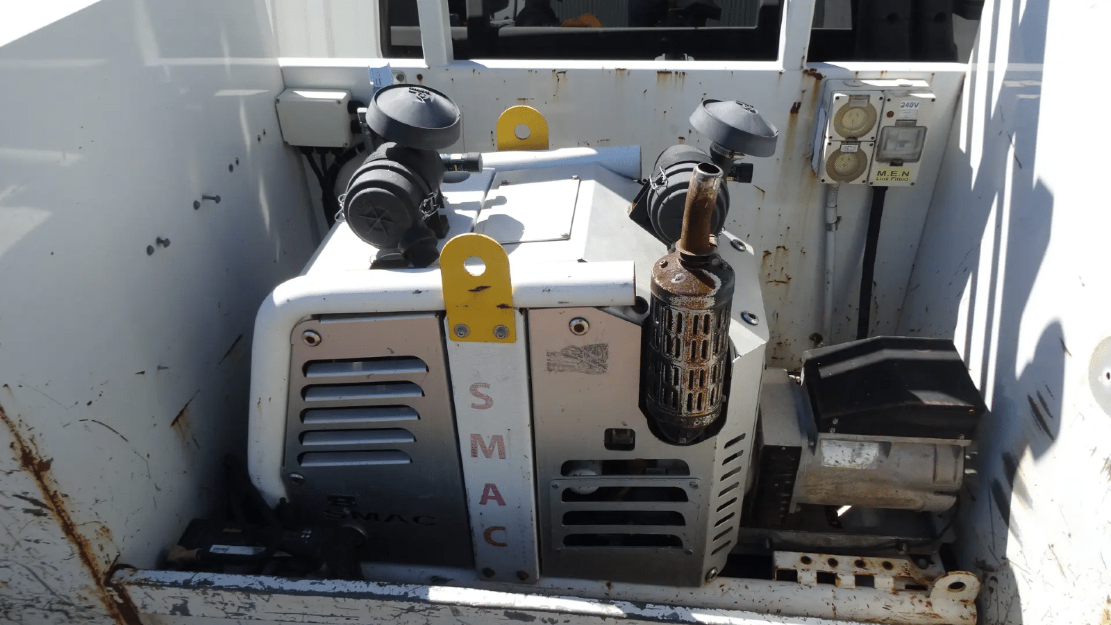 2017 Used Mitsubishi Fighter Tray