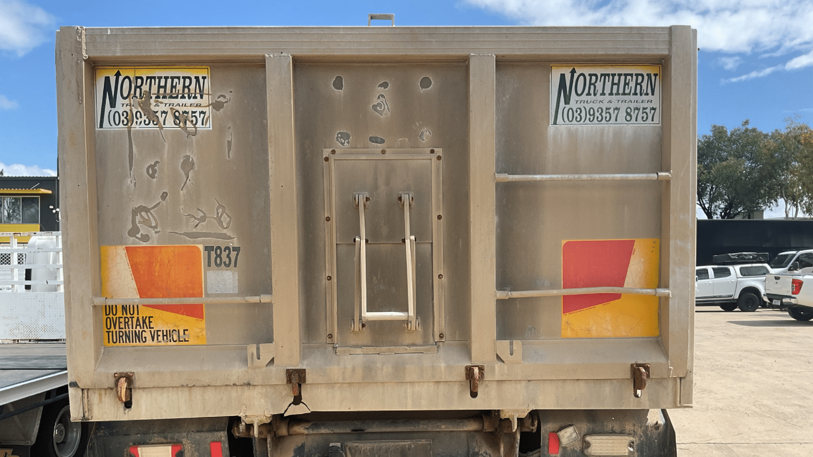 2007 Used Northern Tipper