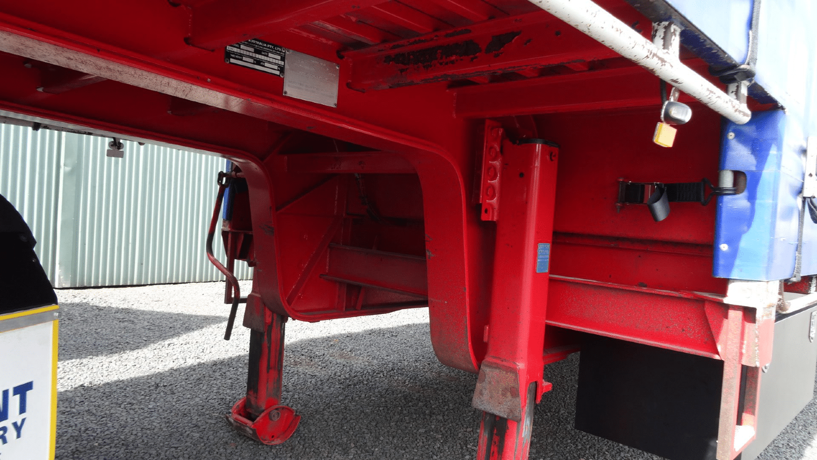 2005 Used Vawdrey Curtainsider