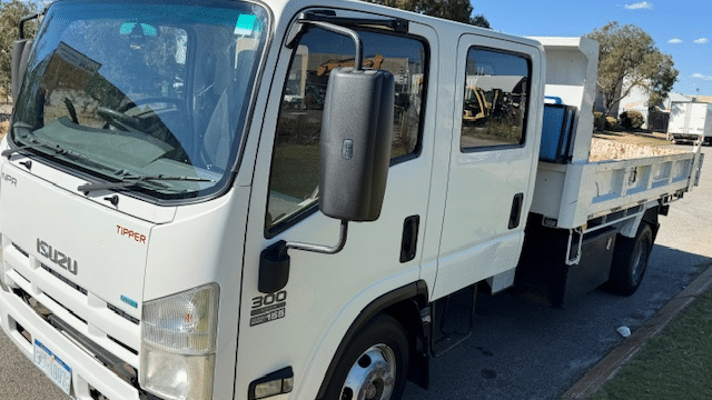 2013 Used Isuzu NPR Tipper