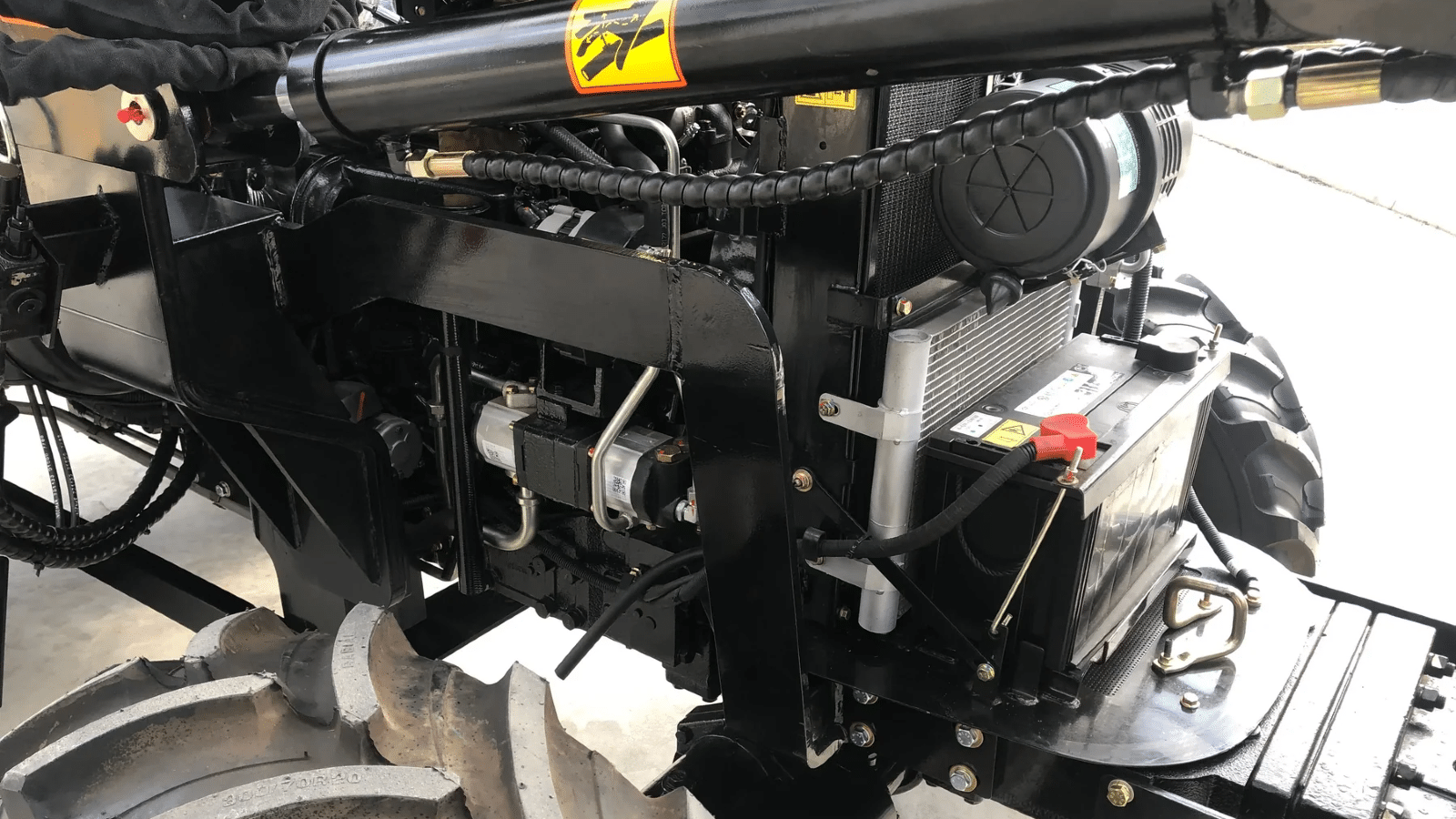 2025 New LOVOL M804 TB-3 Tractor