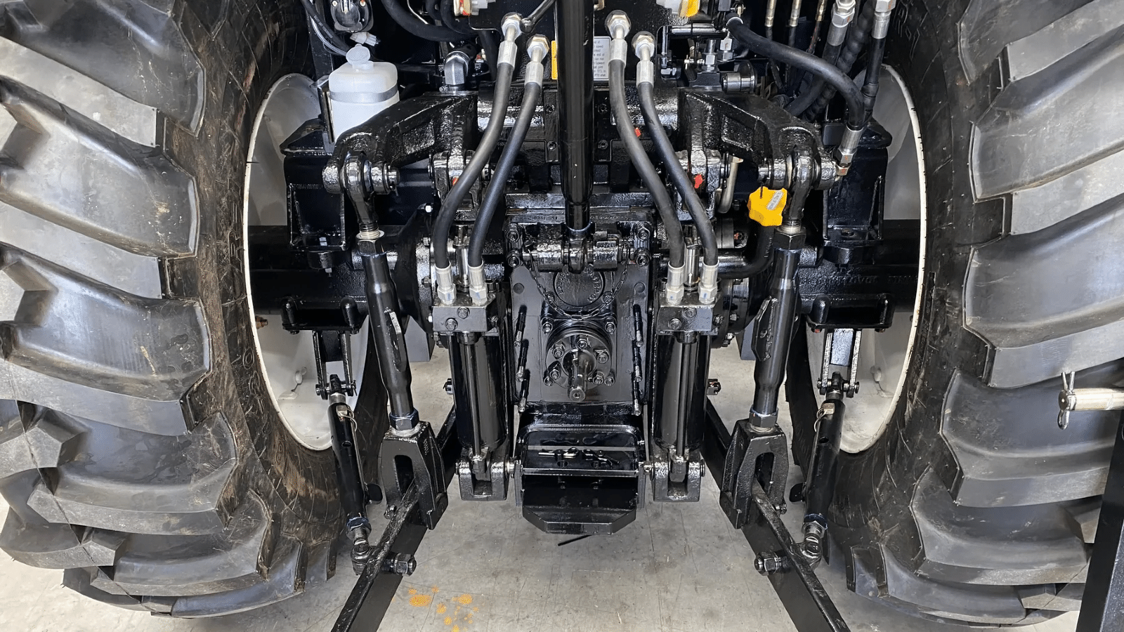 2025 New LOVOL M1004 TD Tractor