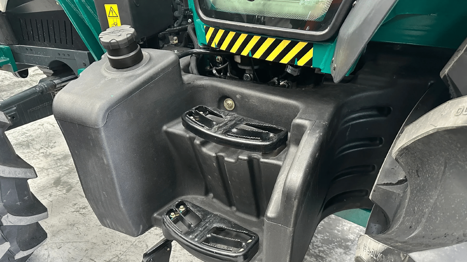 2025 New LOVOL P5130 Tractor