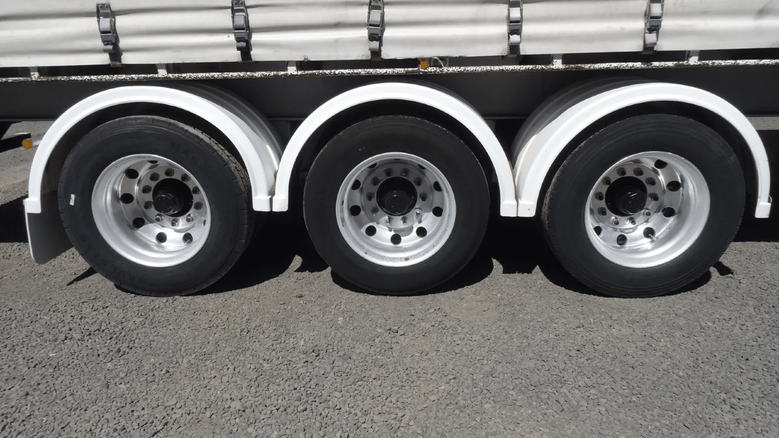 2009 Used Vawdrey Curtainsider