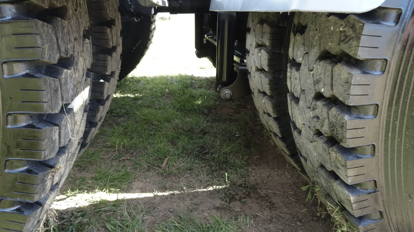 2015 Used UD Quon Prime Mover