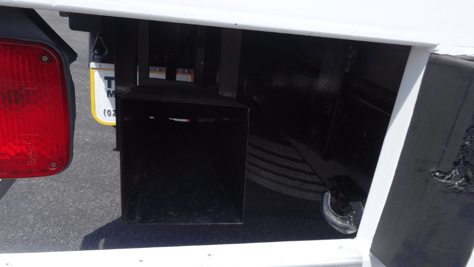 2004 Used Hino HINO FD Curtainsider