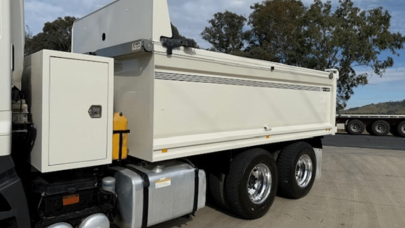 2018 Used Hino Hino FS Tipper