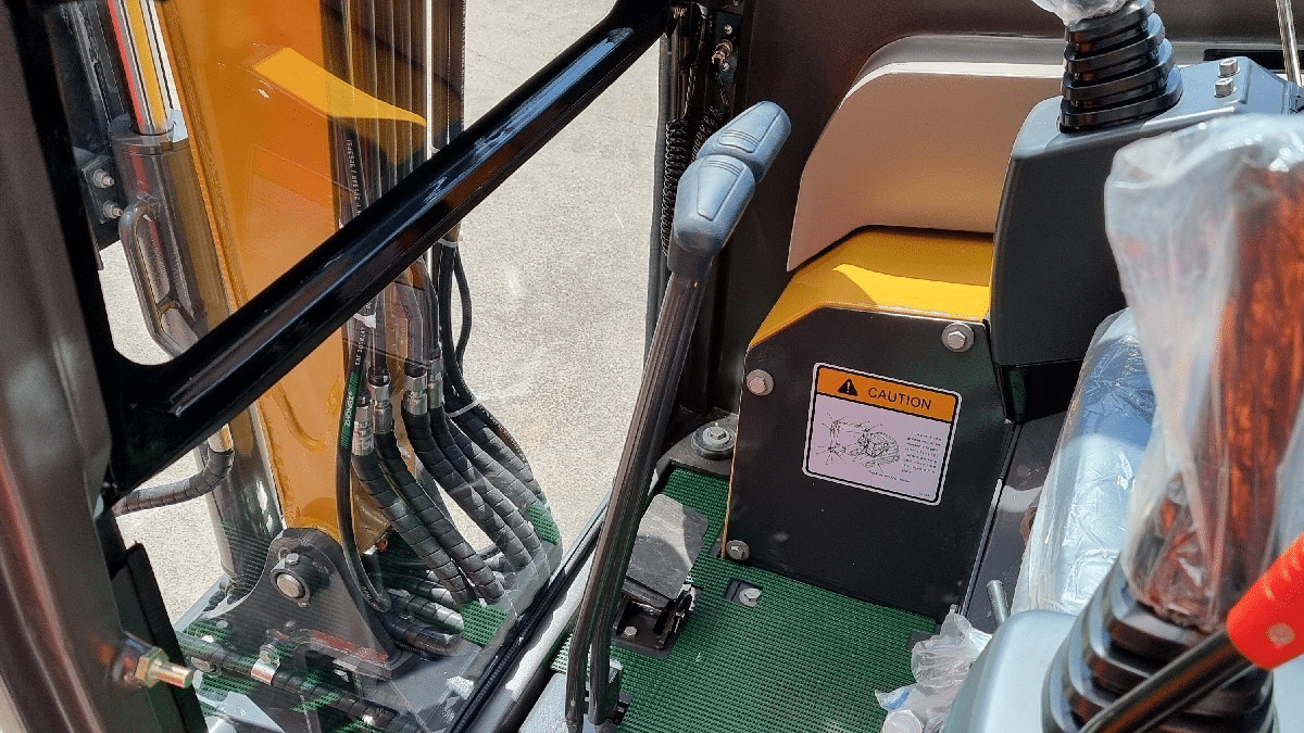 2025 New Active Machinery AE18SE-II Excavators