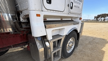 2014 Used Kenworth K200 Livestock Truck