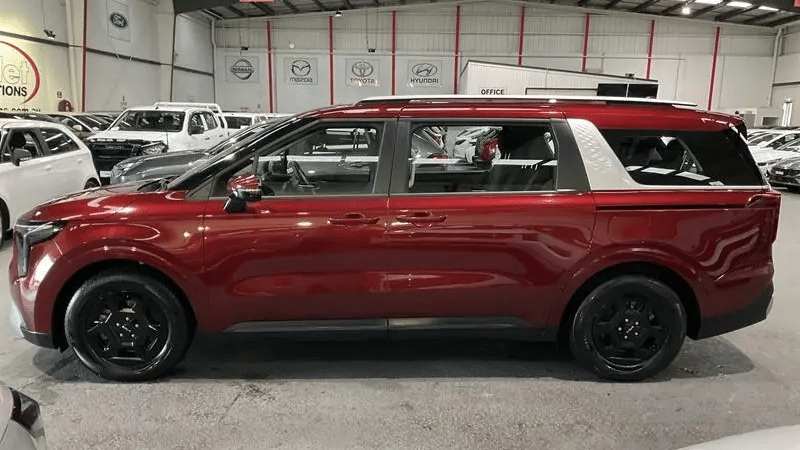 2024 Used Kia Carnival Wagon