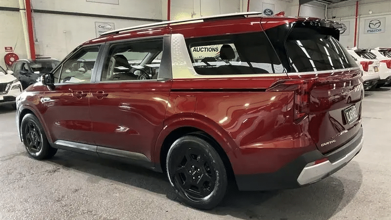 2024 Used Kia Carnival Wagon