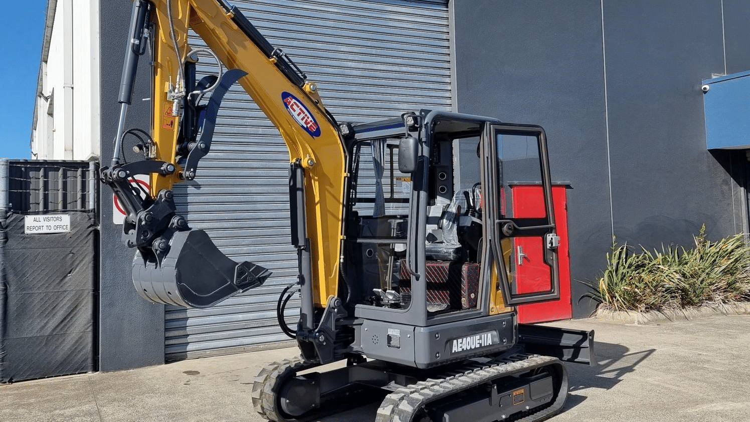 Active Machinery AE40UE-IIA 4 TONNE Excavator
