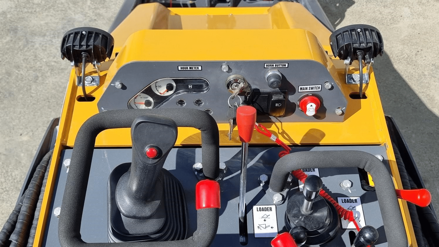 2025 New Active Machinery AM334DT Commando Skid Steers