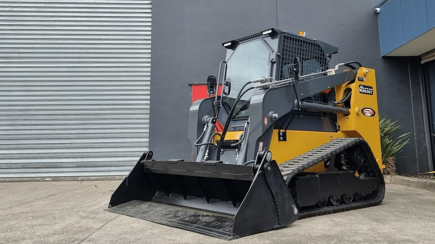 2025 New Active Machinery AS85GT Skid Steers