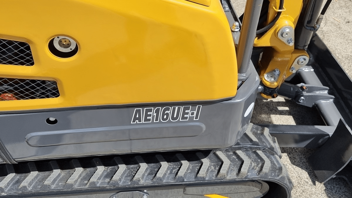 2025 New Active Machinery AE16UE-I Excavators