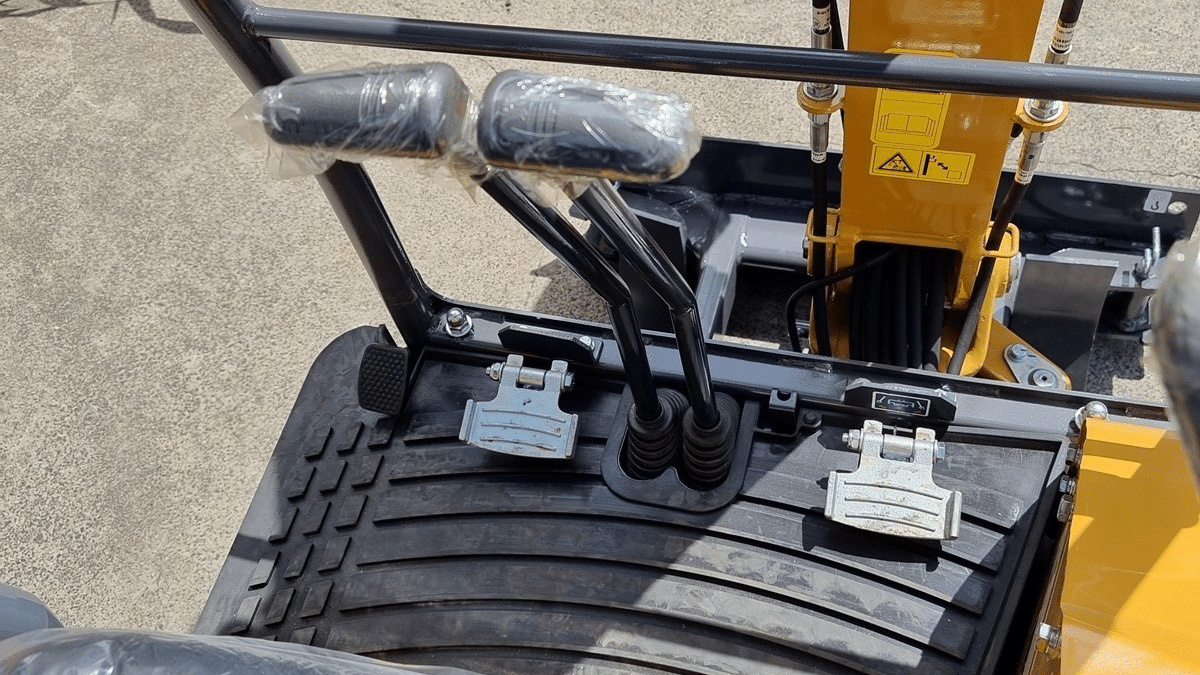 2025 New Active Machinery AE16UE-I Excavators