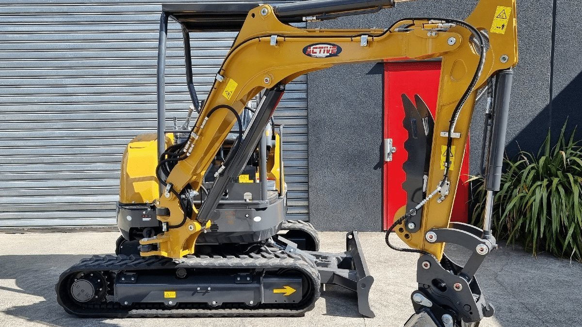 2025 New Active Machinery AE32UE-I Excavators