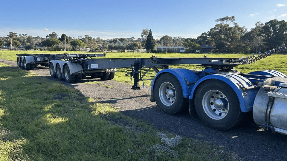 2012 Used Barker B Double Set