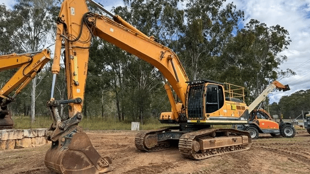 2016 Used Hyundai ROBEX 380 LC-9 Excavators