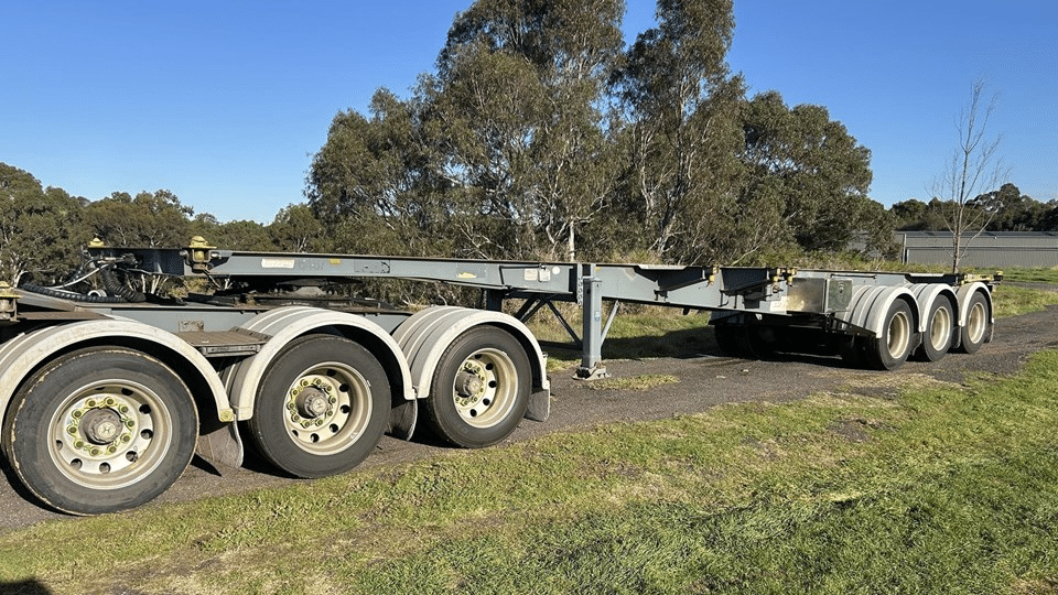 2012 Used Barker B Double Set