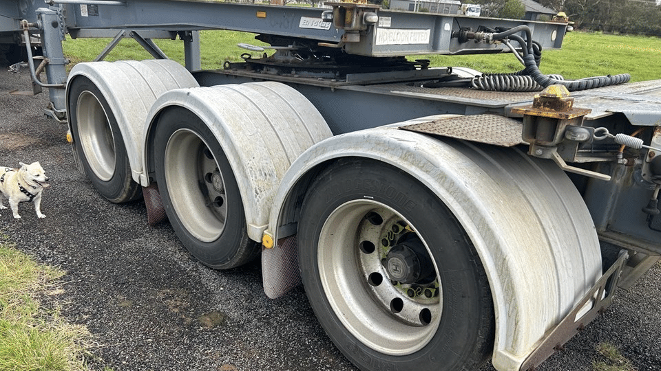 2012 Used Barker B Double Set