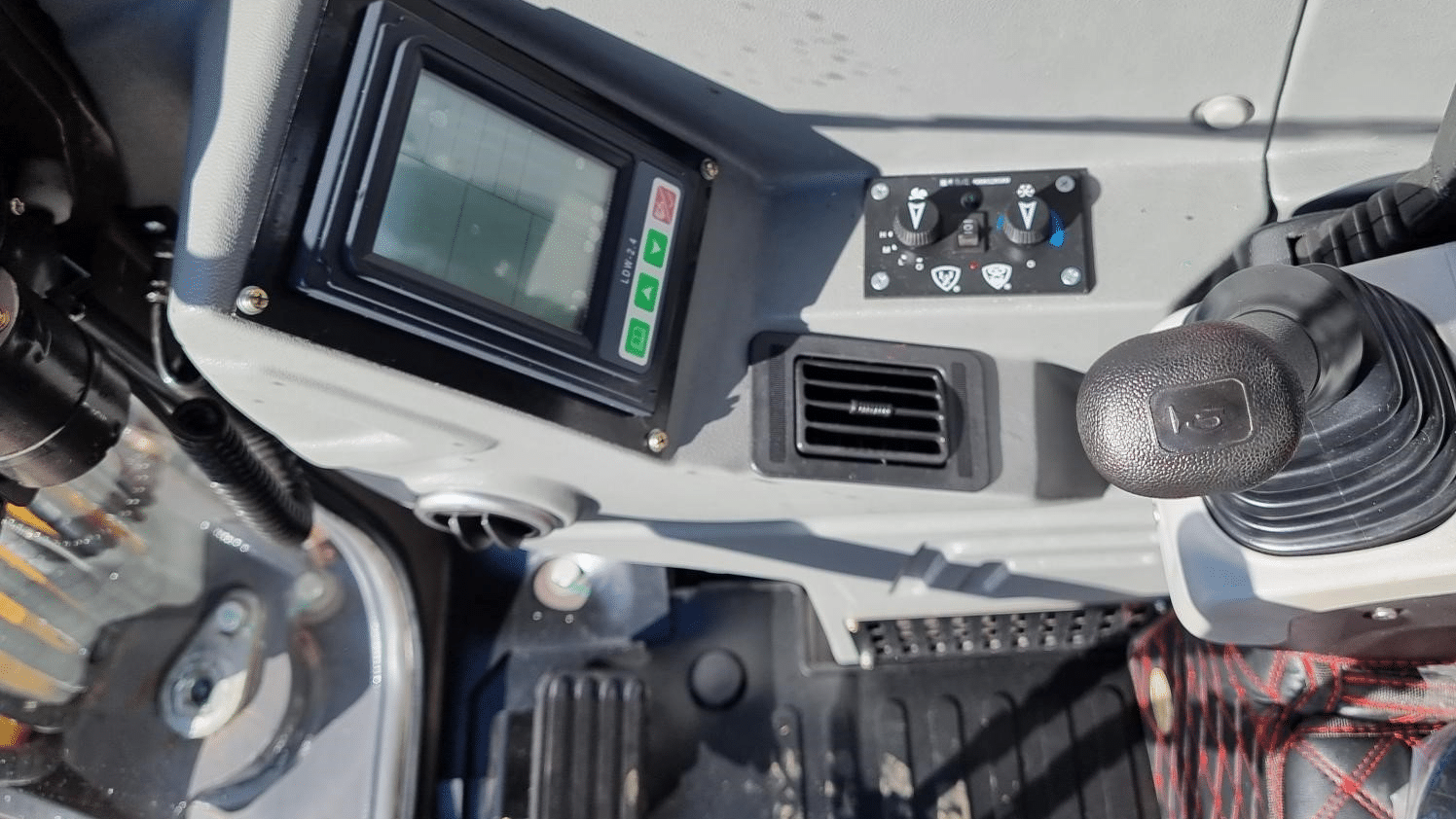 2025 New Active Machinery AE40UE-IIS Excavators