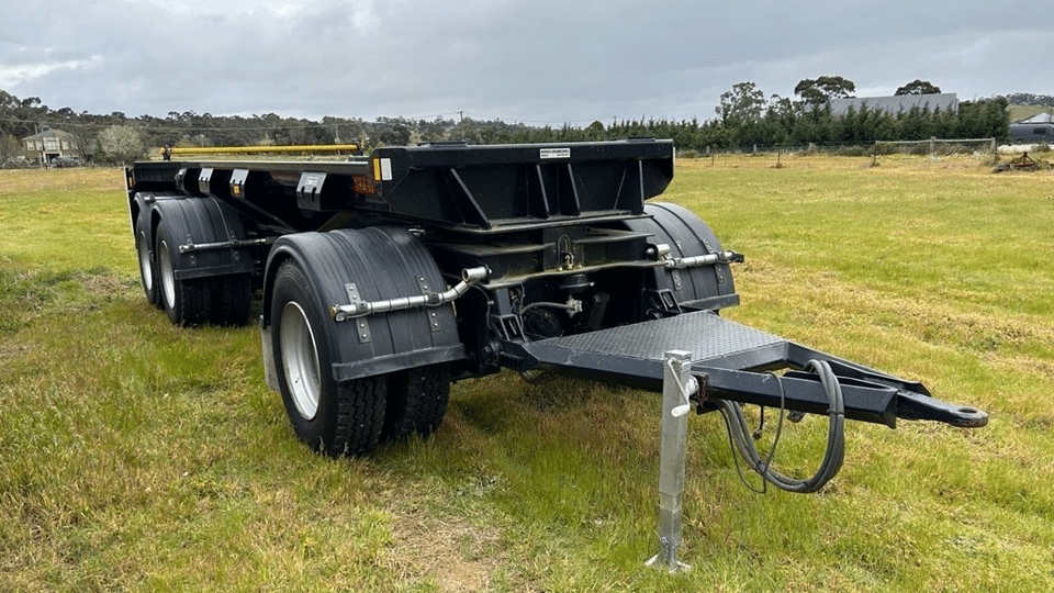 2018 Used Nixon Dog Trailer