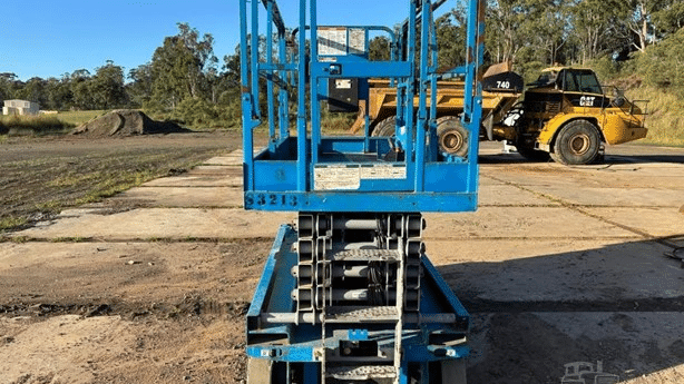 2015 Used Genie GS3246 Scissor Lifts