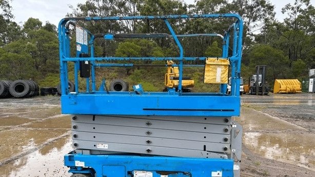 2015 Used Genie GS3246 Scissor Lifts