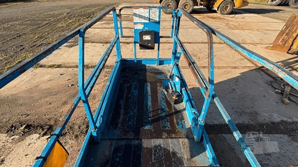 2015 Used Genie GS3246 Scissor Lifts
