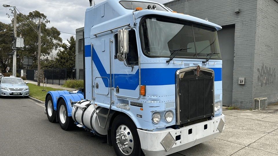 2004 Used Kenworth K104 Prime Mover