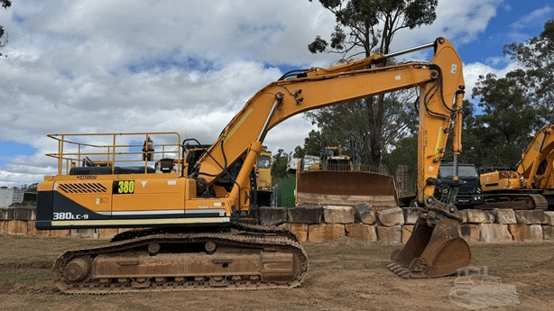 2016 Used Hyundai ROBEX 380 LC-9 Excavators
